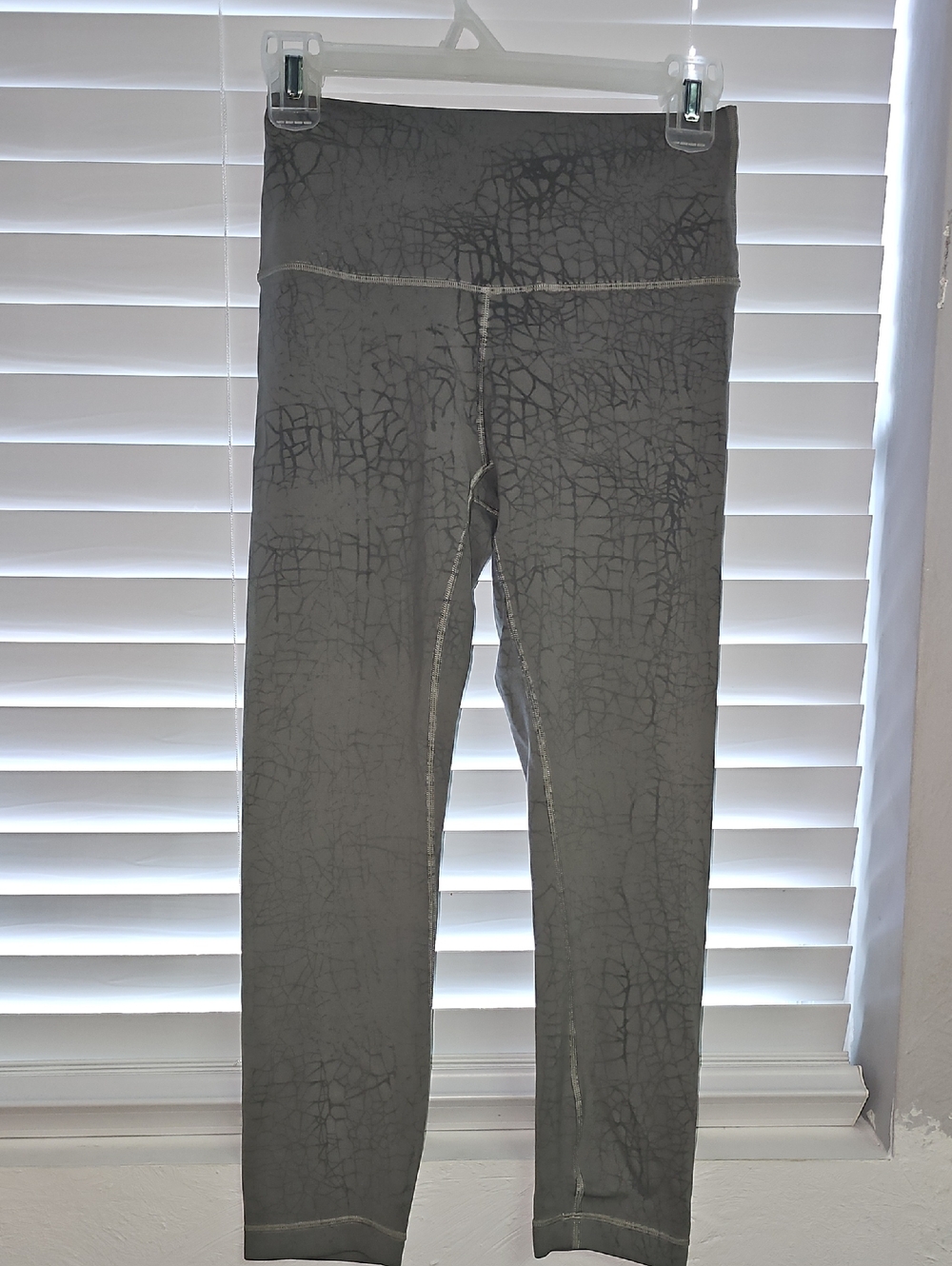 lululemon athletica Cracked-Print Gray High-Rise Leggings (#115)